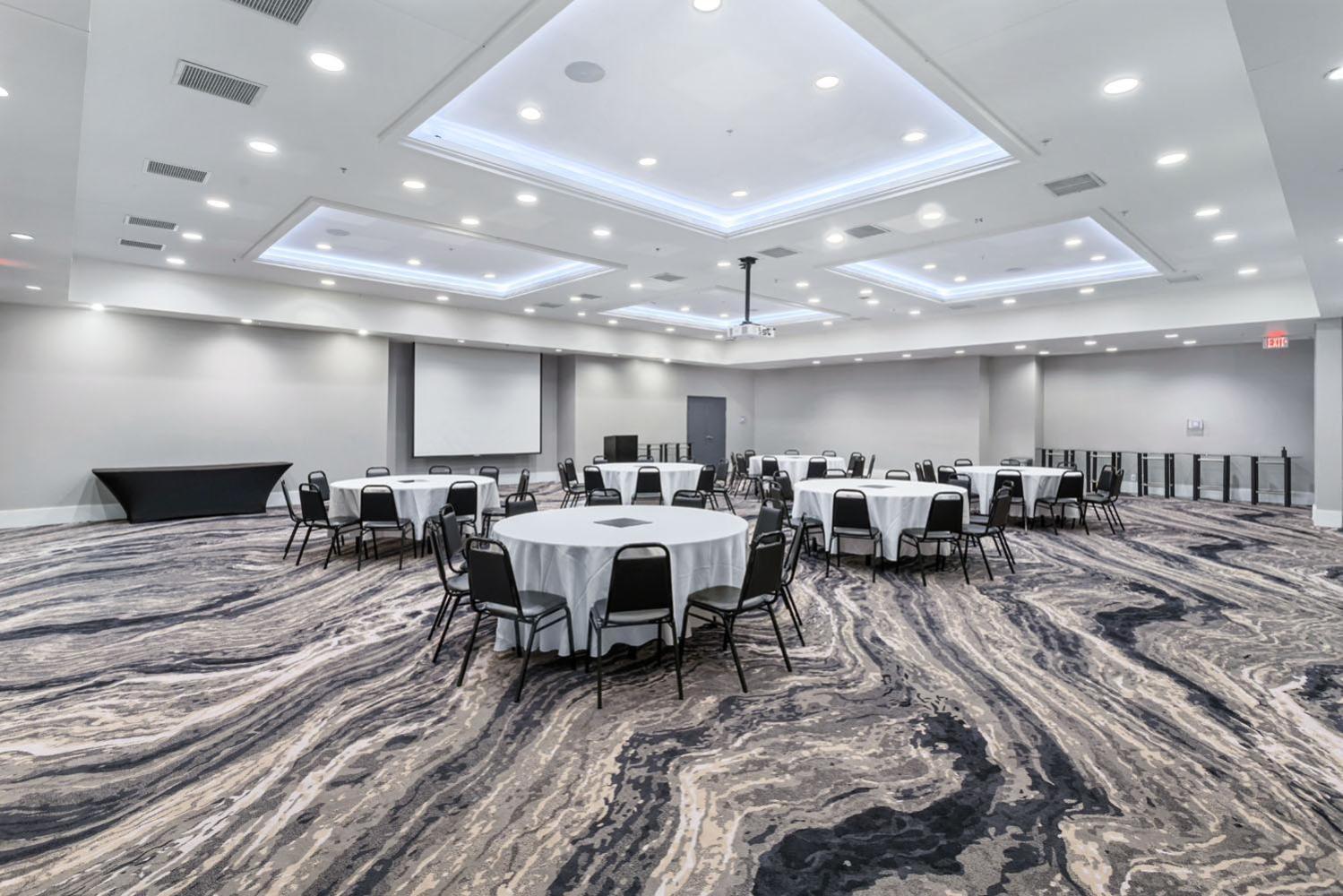 Harborside 4* Oxon Hill
