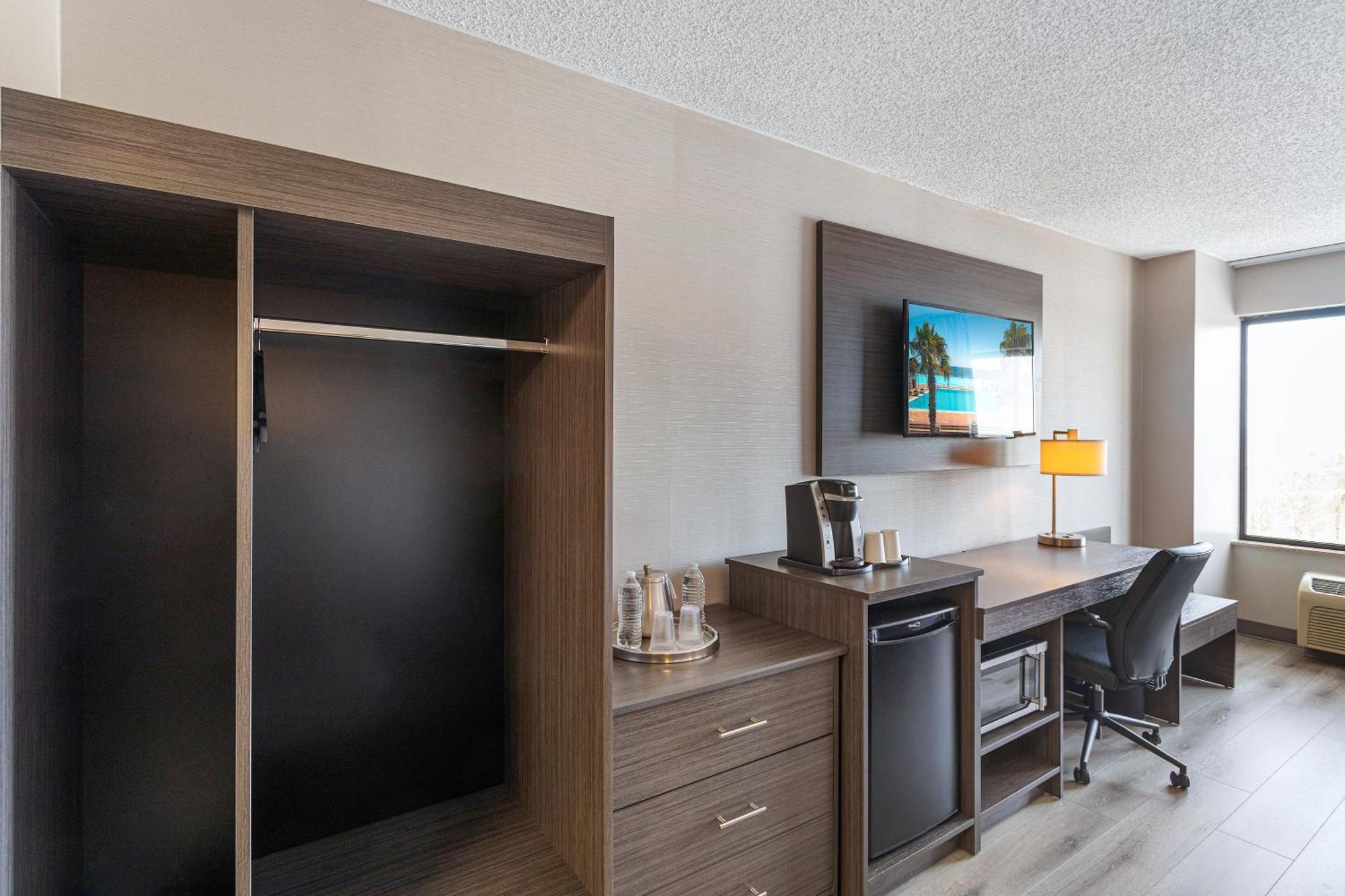 Hotel Harborside
