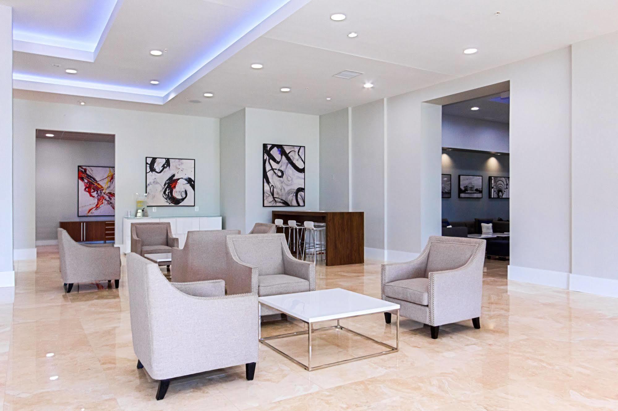 Harborside 4*